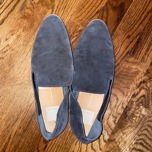 Women’s Sued Pointy Flats